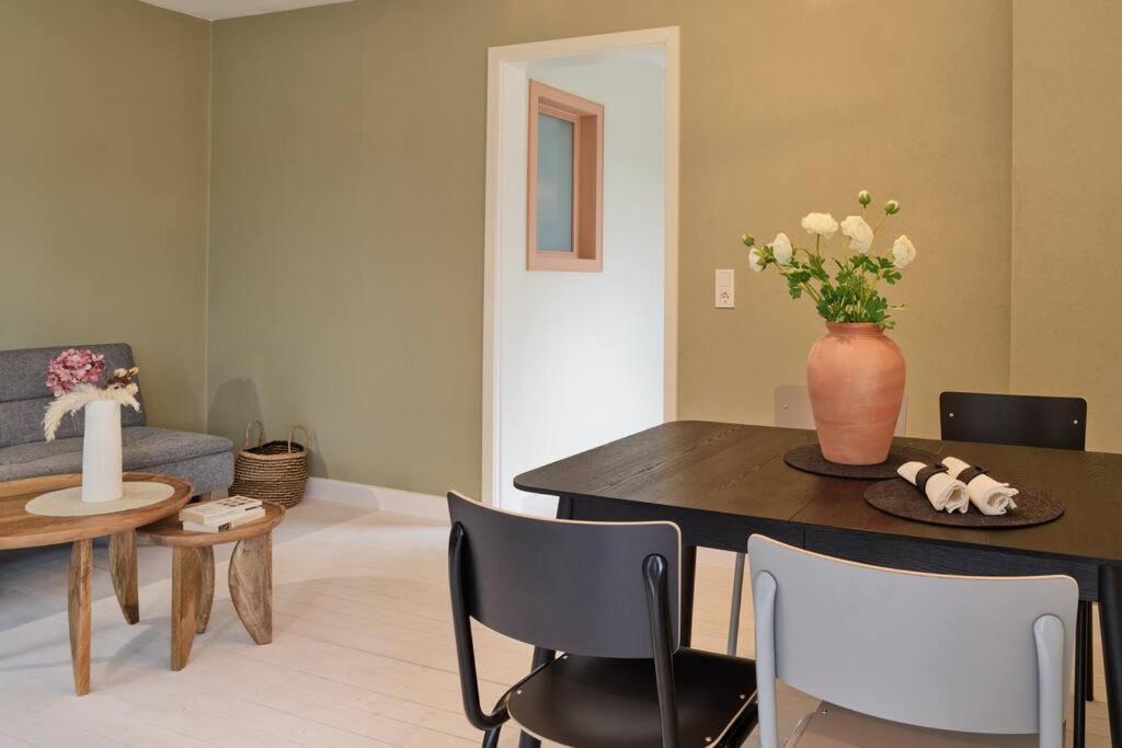 Mosel-Auszeit - Fewo Mit Sauna & Sonnenterrasse - Ideal Fuer 2 Personen Ürzig Εξωτερικό φωτογραφία